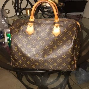 Louis Vuitton Speedy 30